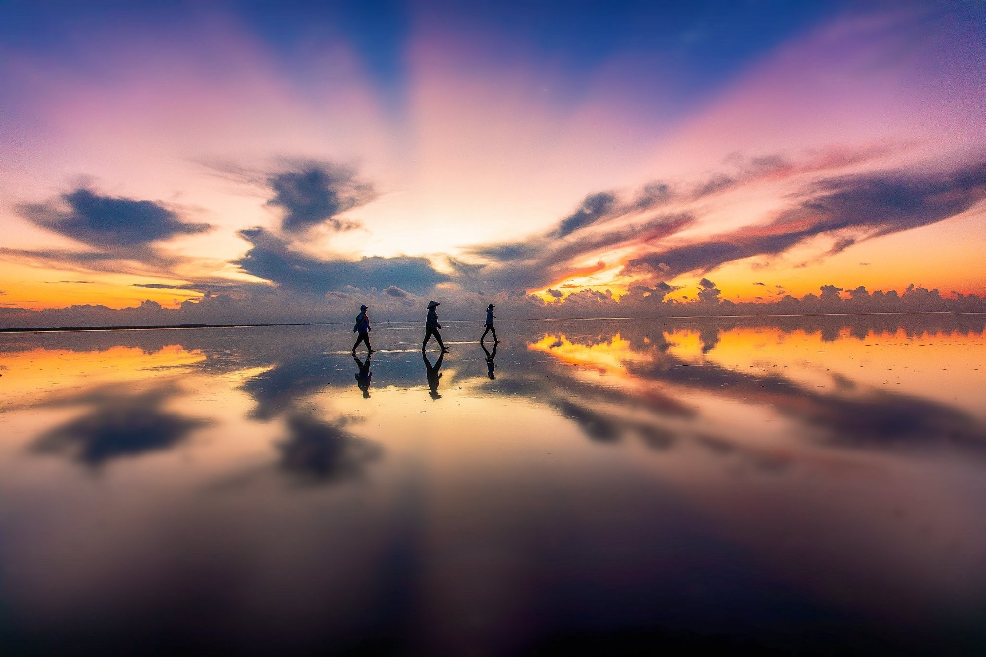 The magical beauty of Thai Binh Infinity Sea