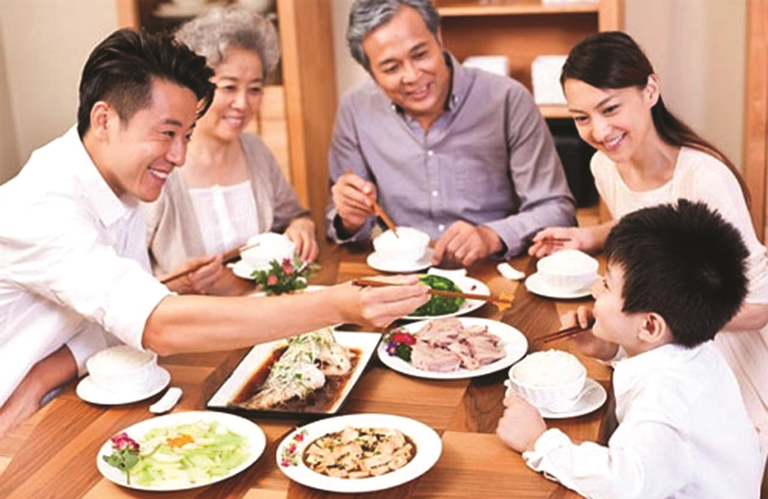Mistakes Foreign Tourists Usually Make- Vietnamese Chopstick Etiquette