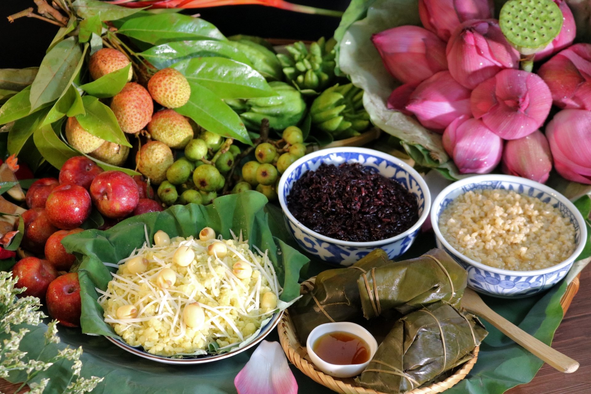 [Vietnamese Traditional Festivals] Doan Ngo Festival