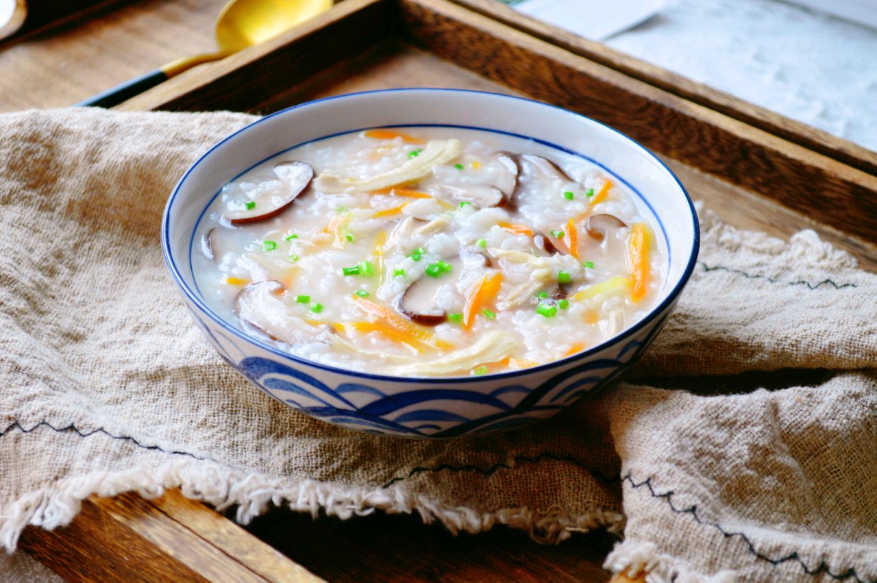 Vietnamese rice porridge (chao): a nutrient-rich culinary classic