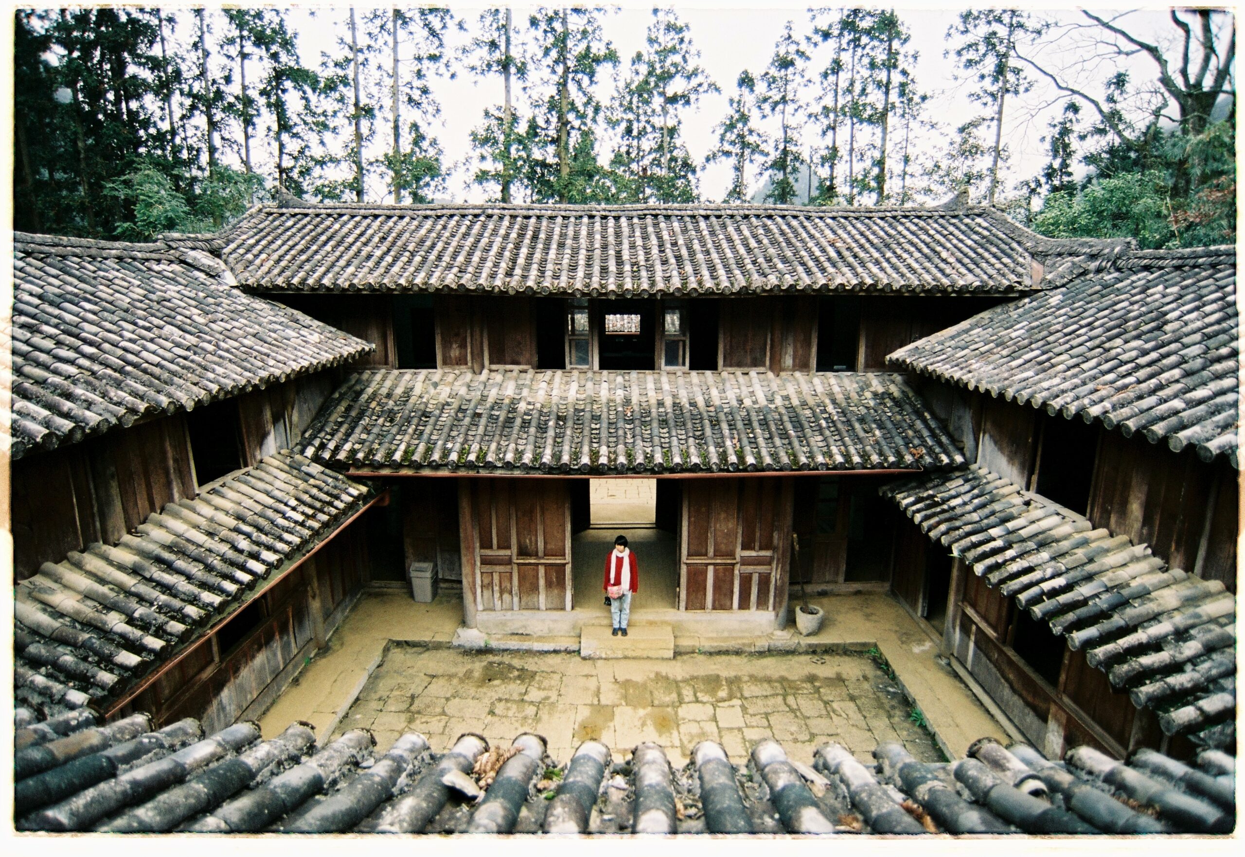 Vuong palace (Vua Meo), a symbol of the past glory