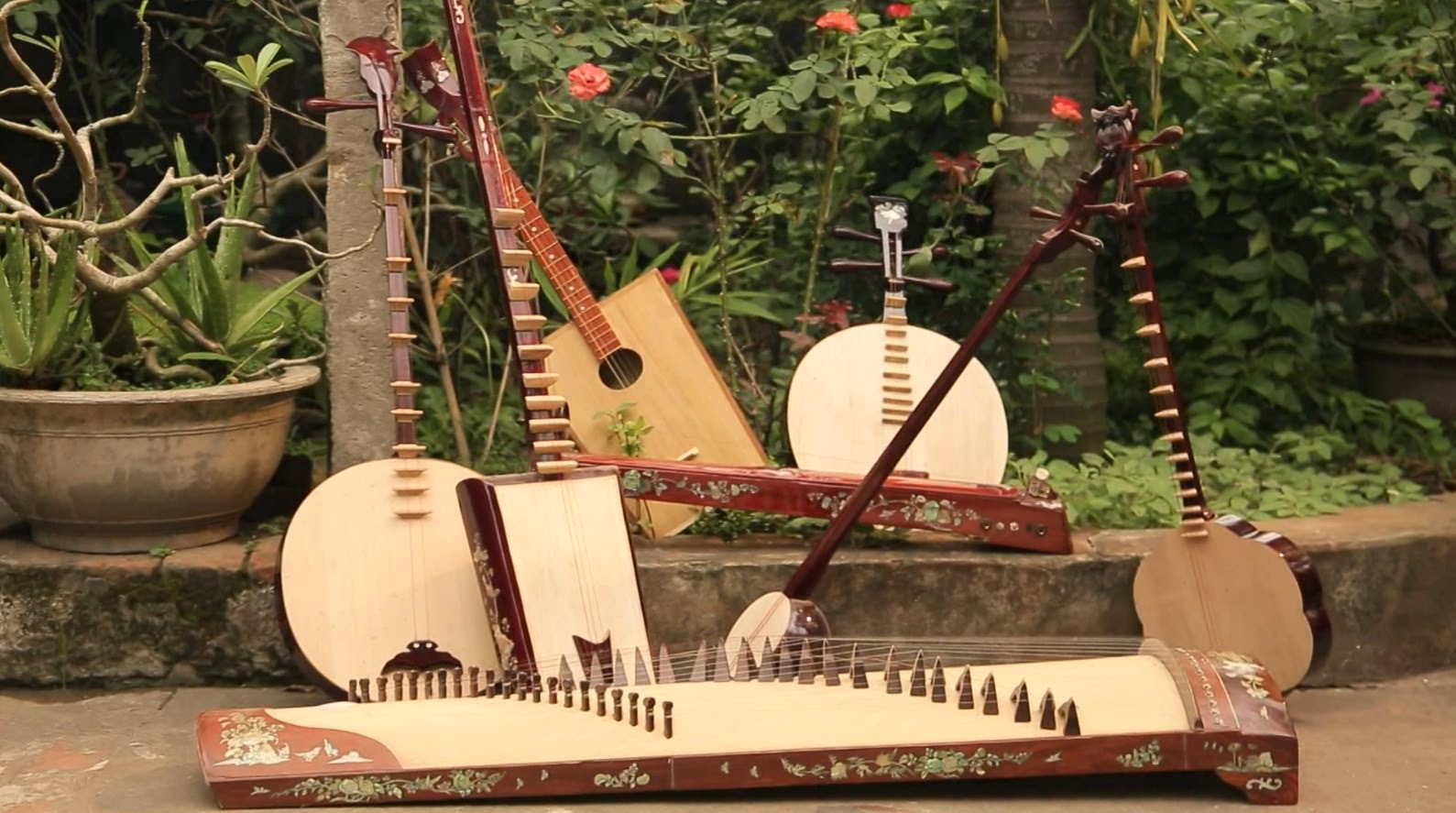 Vietnamese traditional songs
