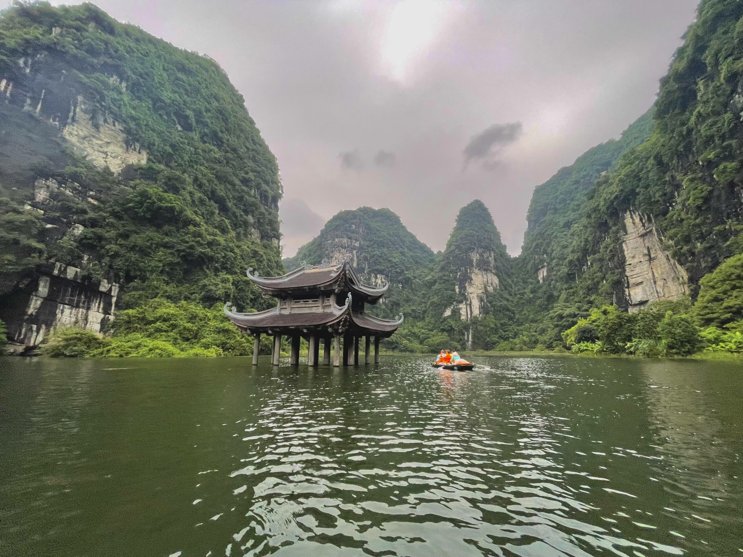 Ninh Binh in December: guide to have a perfect trip with your loved ones