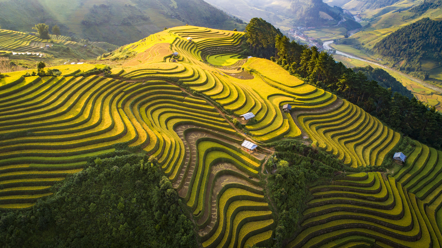 Mu Cang Chai – the most picturesque rice terraced field in Vietnam