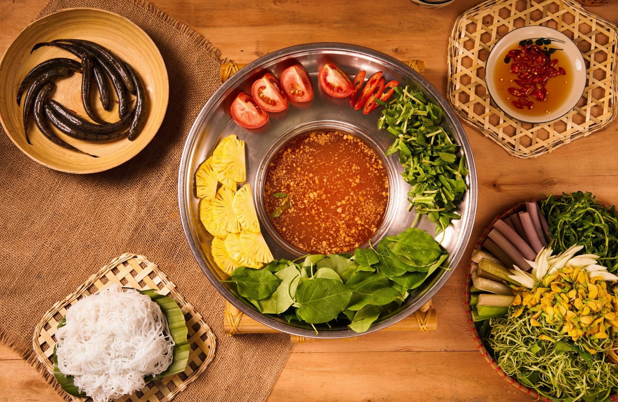 A taste of southern cuisine: lau ca keo
